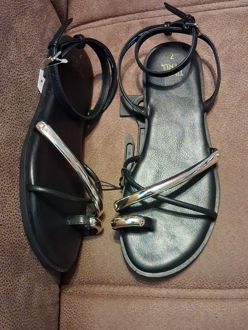 Time And Tru Women's Black Ankle-Strap Sandals with Goldtone Accents Size 7